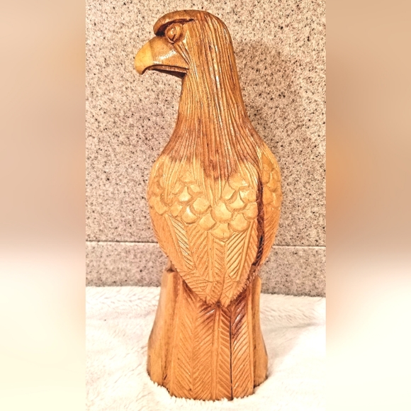 Vintage Bald Eagle Hand Carved Wood Sculpture Statue Figurine American Folk Art - Picture 2 of 10